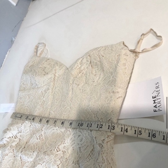 Fame and Partners Romantic rosettes long lace dress - Picture 11 of 16